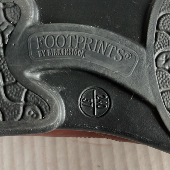 Footprints By Birkenstock Chestnut Leather Mary Jane Clogs - Picture 11 of 12